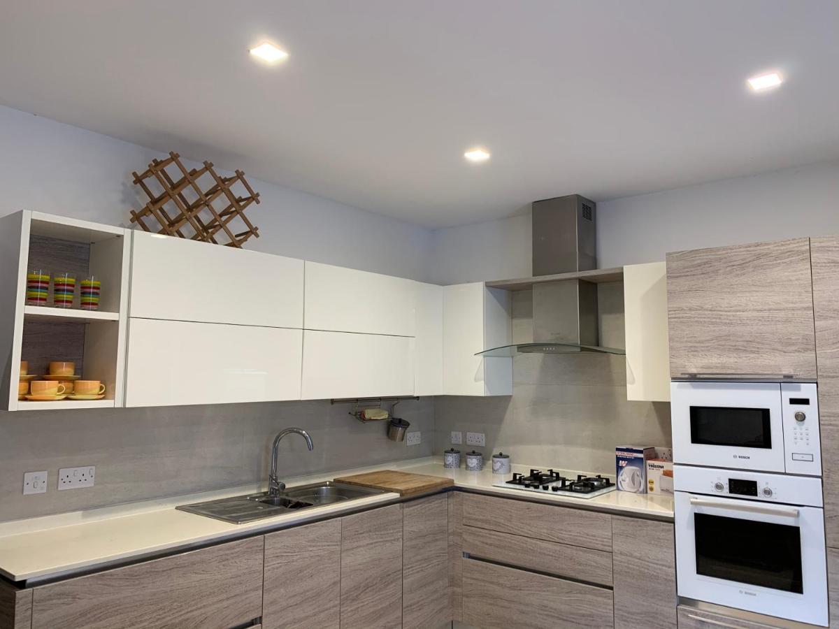 شقة Marble Arch Apt - St Julians سانت جوليان المظهر الخارجي الصورة