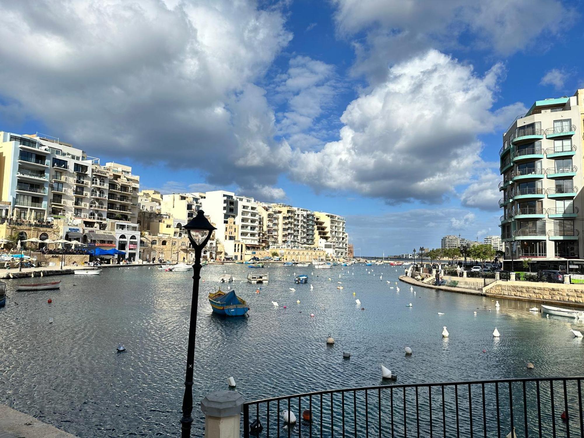 شقة Marble Arch Apt - St Julians سانت جوليان المظهر الخارجي الصورة